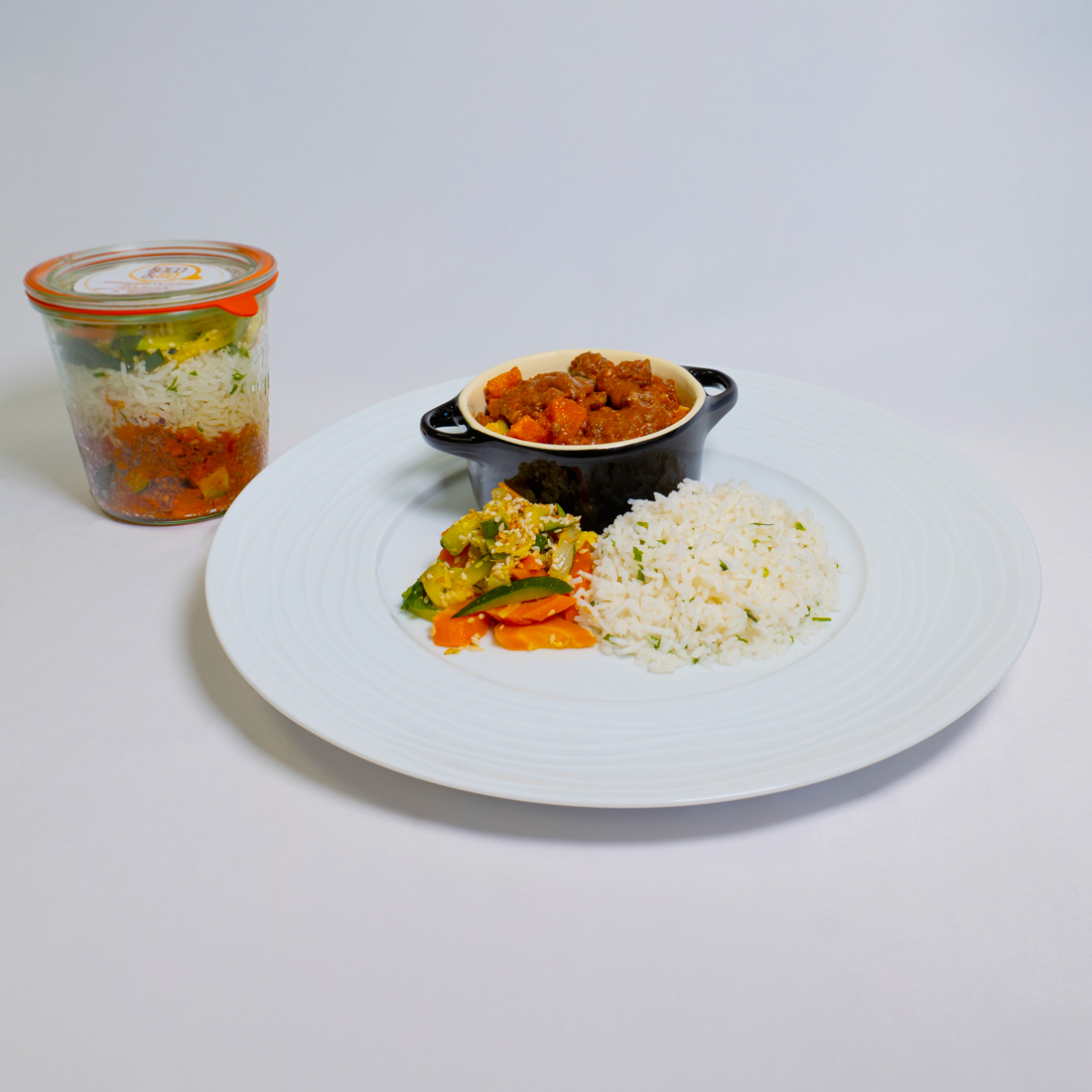 Haché de Boeuf à la Coréenne "façon bibimbap" riz à la ciboule & étuvée de légumes